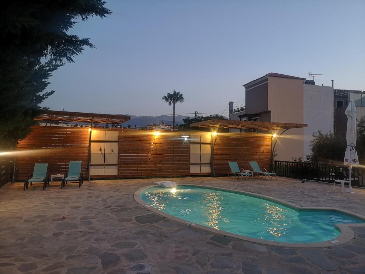 Almiris Seaside Apartments