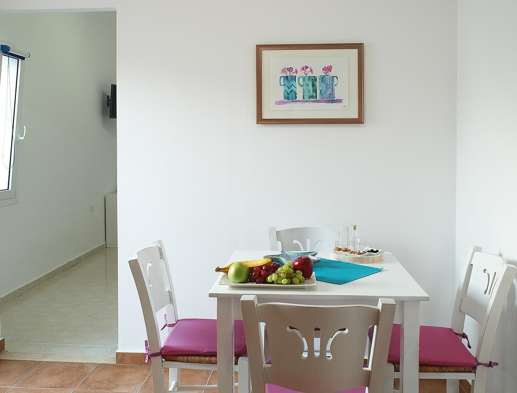 Almiris Seaside Apartments