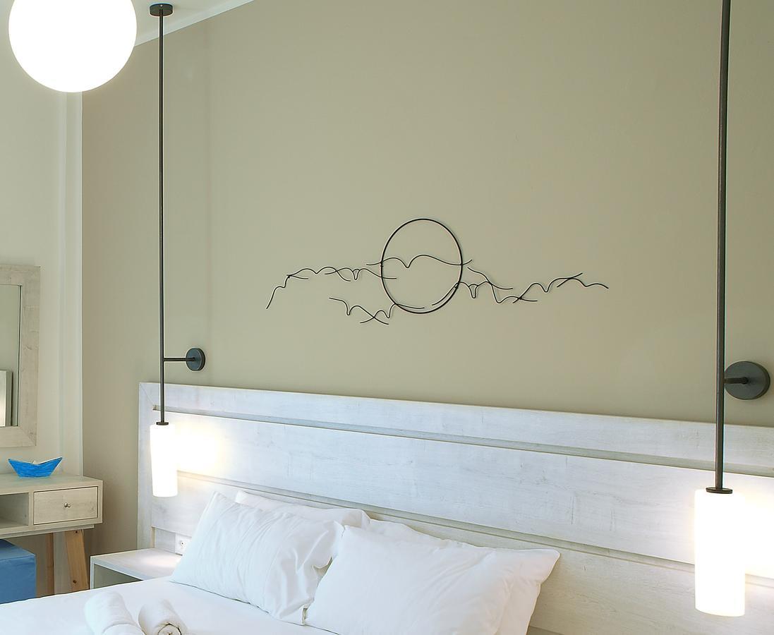 Almiris Seaside Apartments *