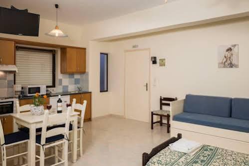 Almiris Seaside Apartments * Almyrida (Crete)